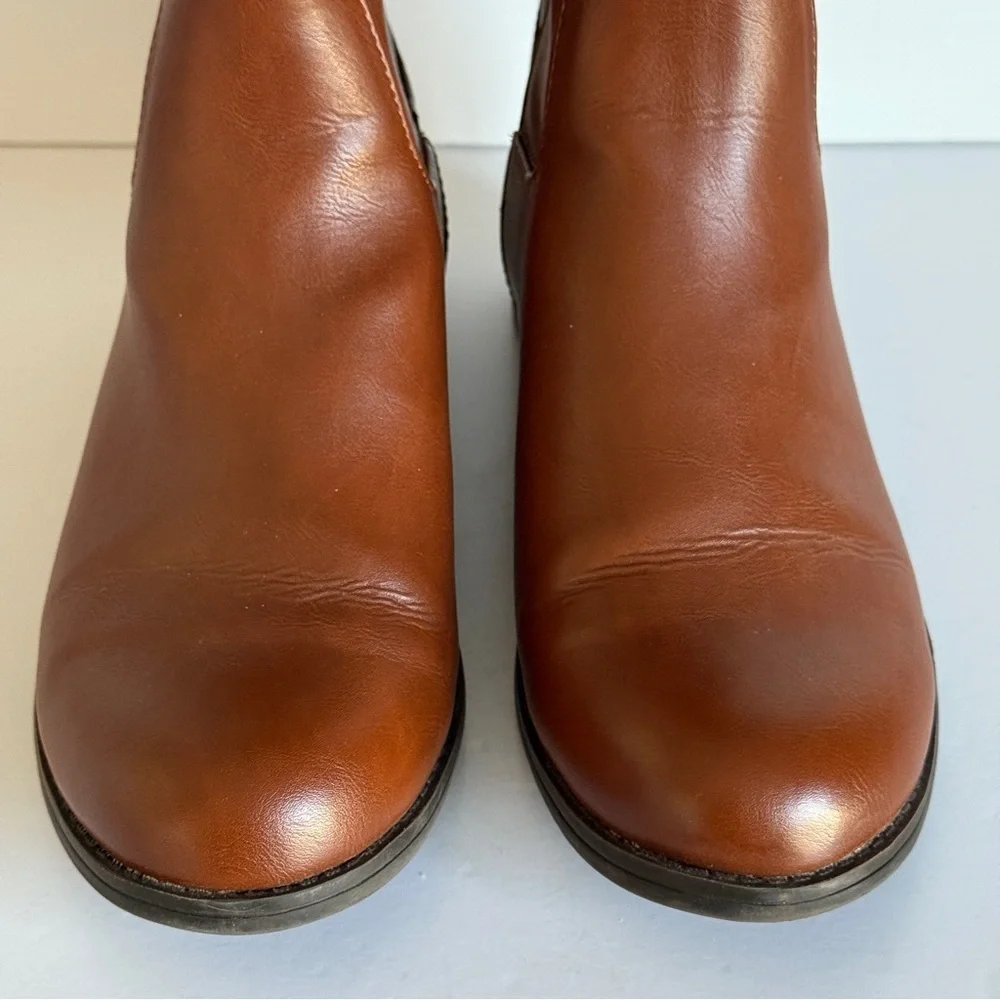 Universal Thread Brown Knee High Boots Size 8.5